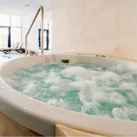 Baltichoff Premium With Sea View, Basen, Spa, Gym, Sauna, Hala Sportowa Z Kortem Tenisowym